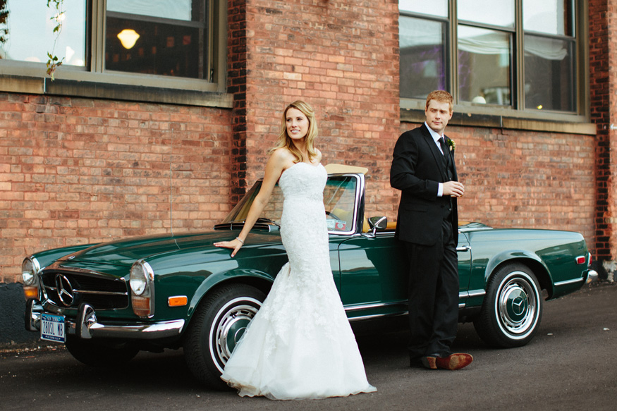 vintage mercedes with bride and groom at good luck
