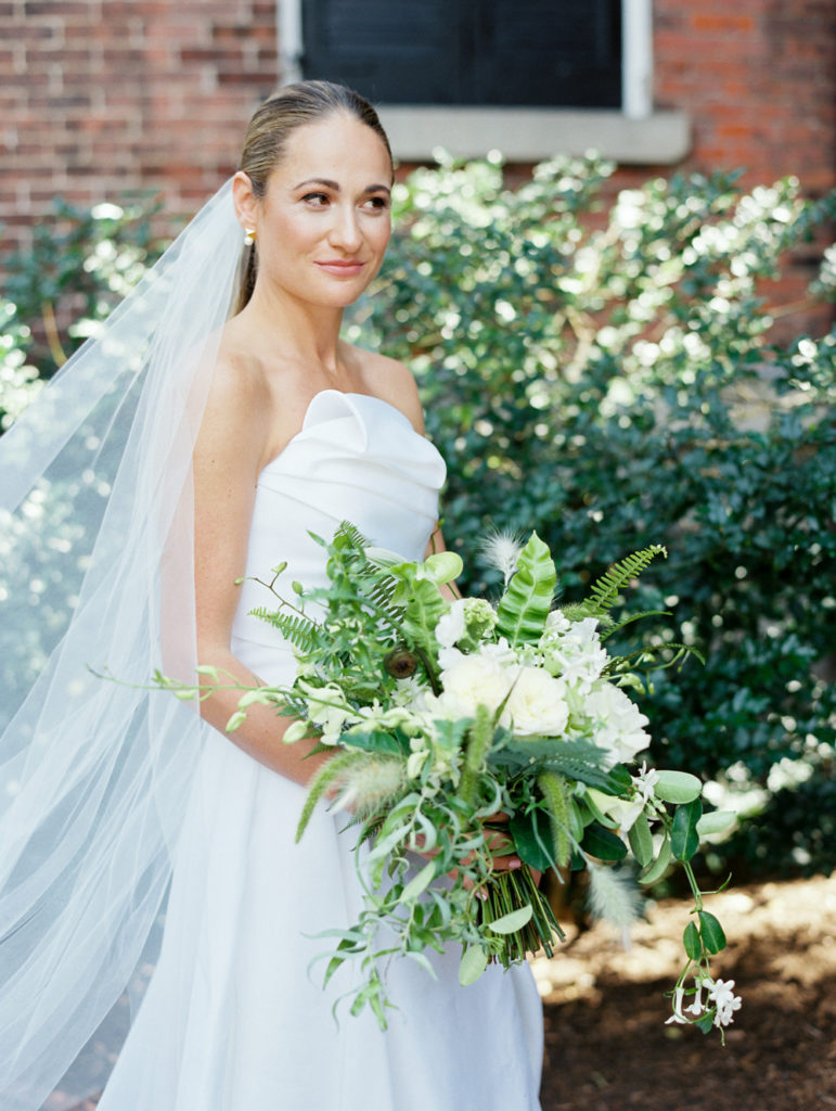 beautiful modern bride holding organic elegant bouquet | Mary Dougherty