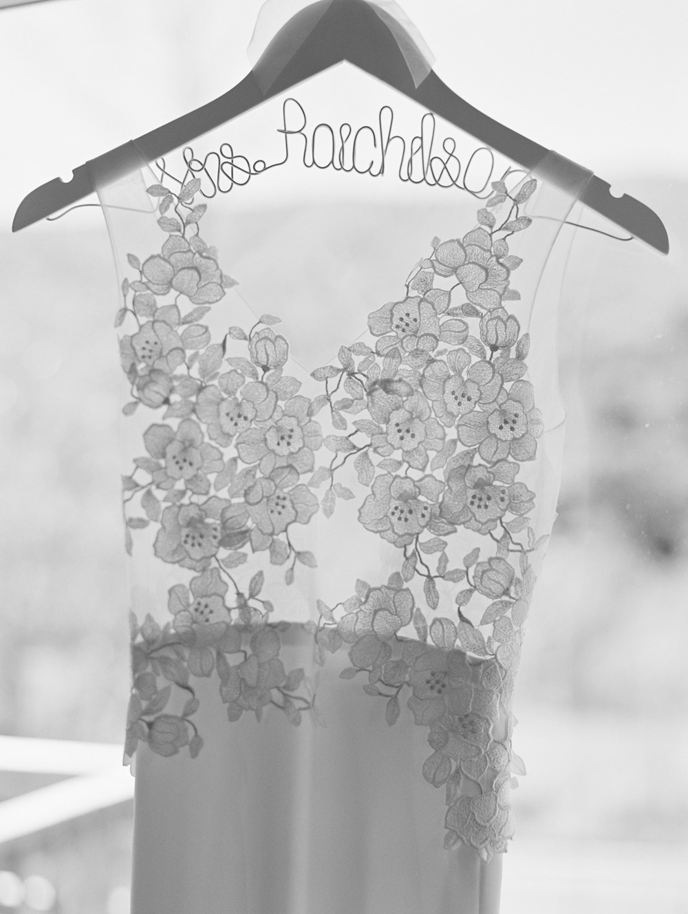 Wedding dress by Elizabeth Fillmore Catskills wedding at Full Moon Resort | Mary Dougherty