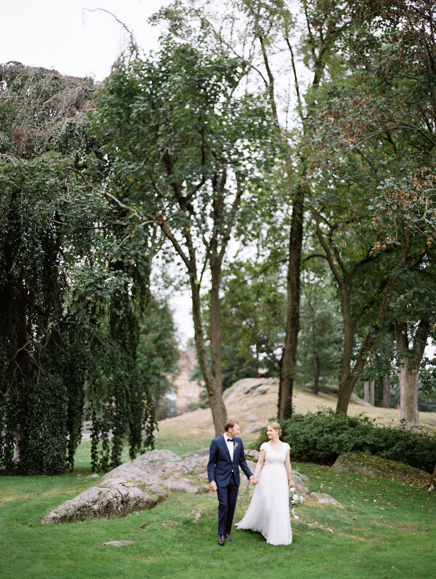 Sleepy Hollow Country Club Wedding by Mary Dougherty Photography